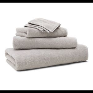 Ralph Lauren Payton Tub Mat - Great Condition - 1 Towel